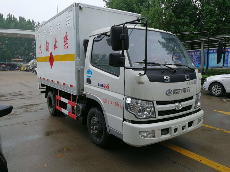 時(shí)風(fēng)3米3（藍(lán)牌）爆破車(chē)